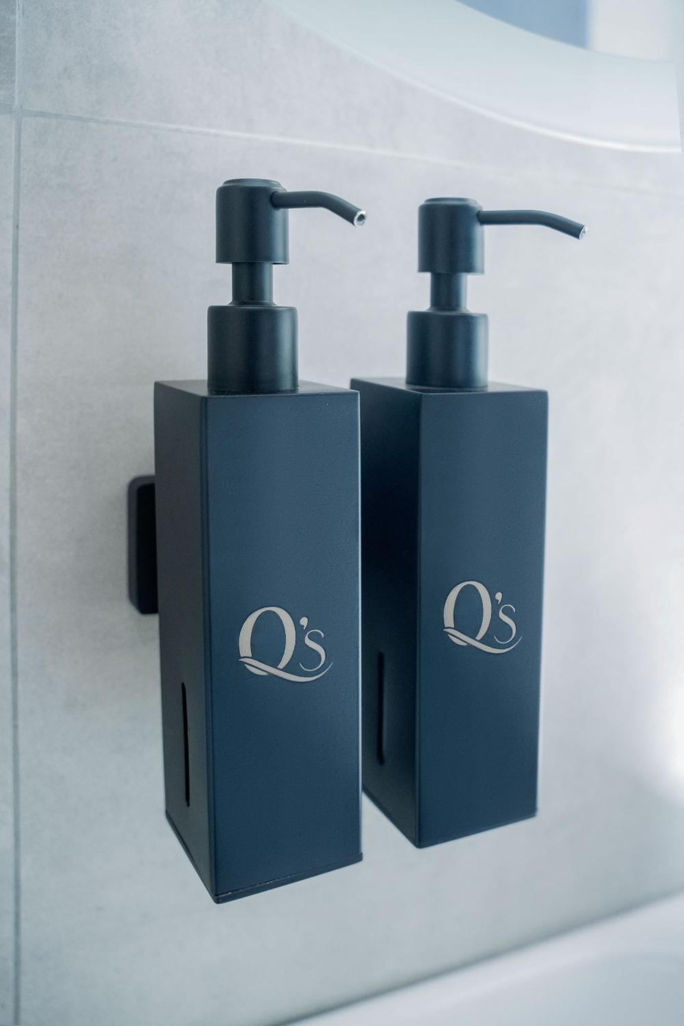Q'S Boutique Stay Standerton Exteriör bild
